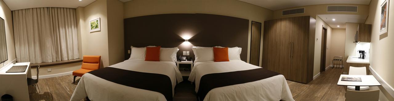 Paseo La Galeria Hotel & Suites 아순시온 외부 사진