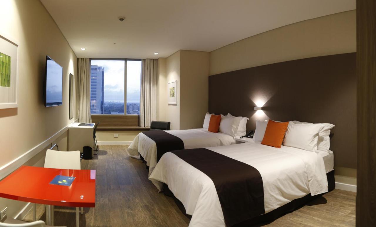 Paseo La Galeria Hotel & Suites 아순시온 외부 사진