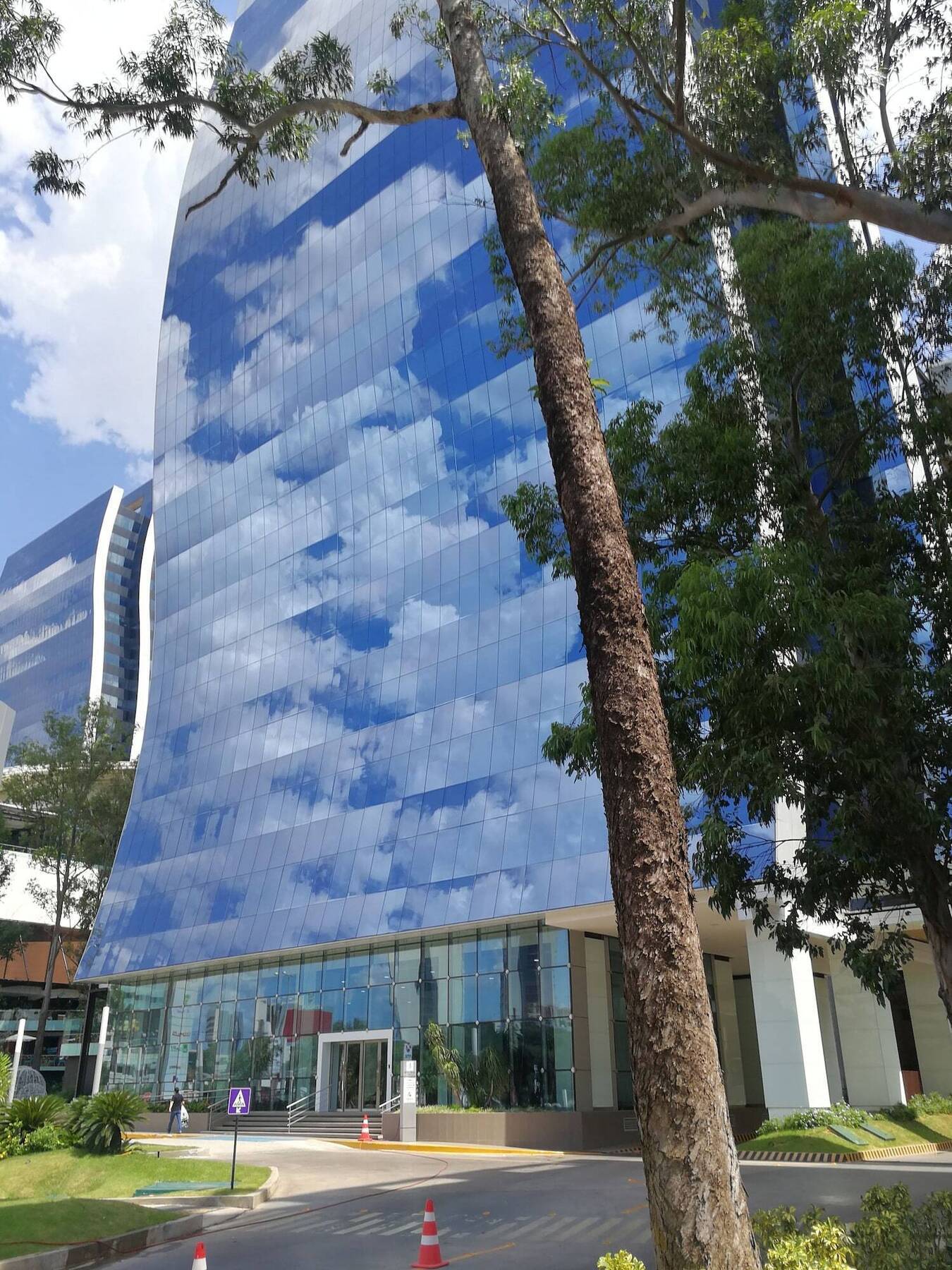 Paseo La Galeria Hotel & Suites 아순시온 외부 사진